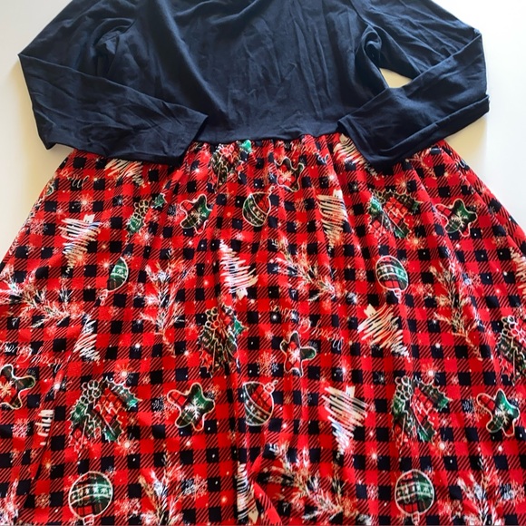 Shein Black & Red Plaid Christmas Print Long Sleeve Dress Women's Size 1XL - Picture 2 of 5